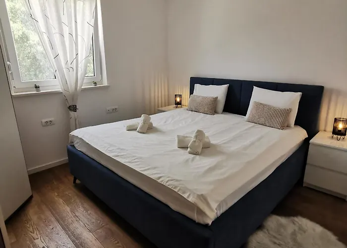 Апартаменты Korina - Free Private Parking