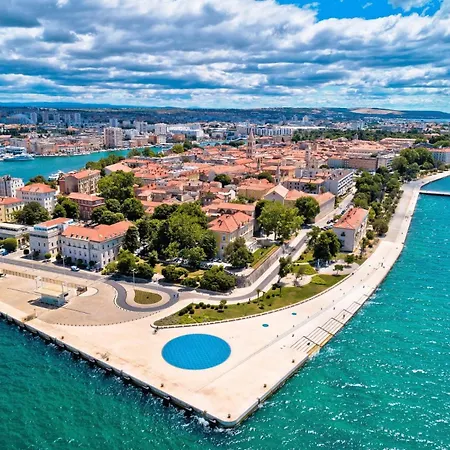 Korina - Free Private Parking Apartament Zadar