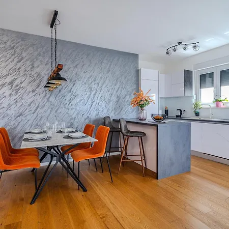 Korina - Free Private Parking Apartment Zadar