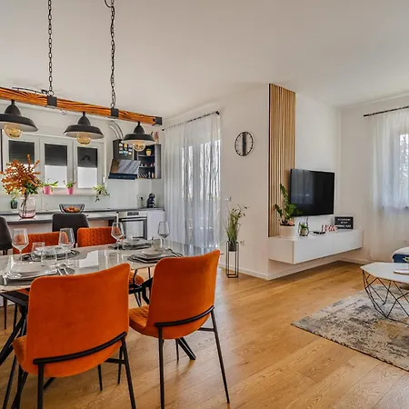 Korina - Free Private Parking Apartment Zadar